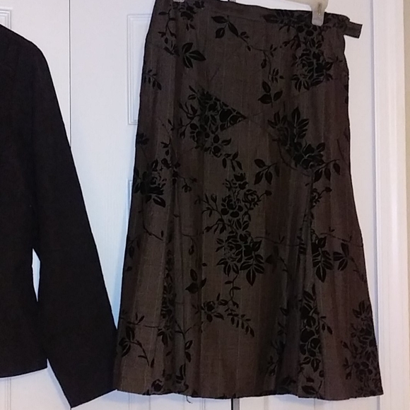 Dress set - Picture 2 of 5